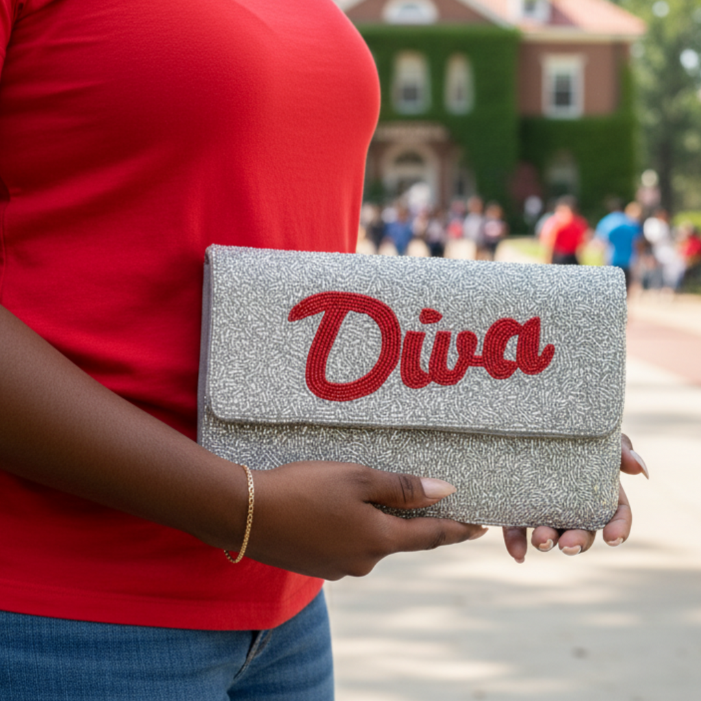“Diva” Beaded Silver Clutch